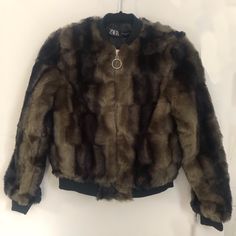 Never Worn, Still Has Tags Xs Zara Spring Outerwear With Faux Fur Lining, Zara Long Sleeve Fur Coat For Spring, Fake Fur, Bomber Jackets, Zara Jackets, Bomber Jacket, Jackets For Women, Jackets & Coats, Zara