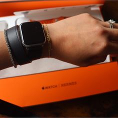 Model: Apple Watch Series 4 Version: Watchos 9.6 Great Condition With The Original Box, Dust Bag, And Manual. I’m Including The Pink Apple Band. Apple Band, Hermes Accessories, Pink Apple, Apple Watch Series, The Pink, Blue And Silver, Accessories Watches, Apple Watch, Original Box