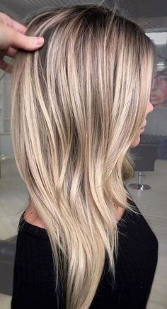 Blonde Weave, Blonde Hairstyles, Hair Done, Frontal Hairstyles, Hair Color For Women, Brown Blonde Hair, Long Blonde, Ombre Hair Color, Hair Color Balayage