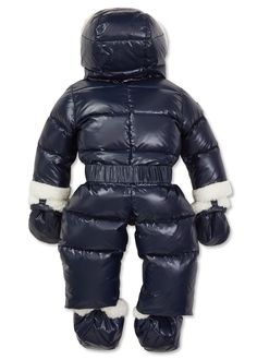 This cozy, down snowsuit is crafted from a densely woven nylon. Designed to keep your little one warm and cozy in the snow. This snowsuit is filled with down to provide maximum insulation, while the sherpa trim adds an extra layer of comfort. Detachable mittens perfect for cold winter days. Sherpa Jacket, Winter Days, Snow Suit, Winter Day, Cold Winter, The Snow, You Bag, Warm And Cozy, Little One