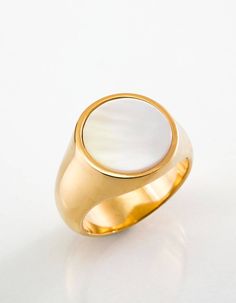 24 K gold-plated sterling silver signet ring with gem: black onyx, green malachite or mother-of-pearl. Silver version available with onyx or marble-like howlite. Jewelry size 13 (S) / 53 mm perimeter Jewelry size 16 (M) / 56 mm perimeter Jewelry size 20 (L) / 60 mm perimeter Elegant Gold Rings With Mother Of Pearl, Classic Gold Opal Open Ring, Classic Gold Enamel Ring With Gemstone, Classic Gold Open Ring Opal Ring, Timeless Gold Polished Moonstone Ring, Timeless Gold Moonstone Ring With Polished Finish, Classic Mother Of Pearl Ring As A Gift, Classic Mother Of Pearl Ring As Gift, Classic Mother Of Pearl Ring For Gift