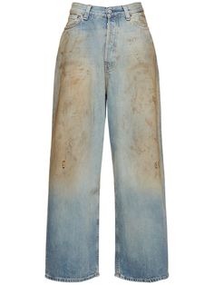 Find ACNE STUDIOS Penicillin Low Rise Denim Wide Jeans on Editorialist. Concealed front button closure. Belt loops. Intentionally discolored areas may vary. Five pockets Acne Studios Jeans, Acne Shop, Versace Brand, Wide Jeans, Flat Espadrilles, Jeans Jumpsuit, Swim Accessories, Shearling Jacket, Ski Wear