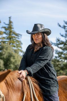 Hollywood | Womens Leather Cowboy Hat This womens leather cowboy hat is the perfect pairing of form and function. Built using durable, finished, 100% leather, it's built to last and protect you from the sun and rain on any adventure. Yet with its curved brim, and all-leather braided band, it's one of our best-looking hats. American Hat Makers, Leather Cowboy Hats, Sun And Rain, Cowgirl Hat, Western Hats, Stylish Hats, Leather Hats, Cowgirl Hats, Cowboy Hat