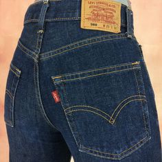 "Size 25 Levis 560 vintage Dark blue 90s red tab high waisted straight leg mom jeans w25 L27 - XS Extra Small Jeans Brand: LEVIS 560 Size On Tag marked 25 but fits more like 25\" waist, 10.75\" rise, 22.5 thighs, 39.5\" hips, 27.5\" inseam,! Fits a size 25, but check your measurements and compare the measurement with your garment. Recommended size: 25\" (25x27.5) Material :  Cotton 100% high-quality non-stretch denim Made In Philippines NOT YOUR SIZE? LOOK OTHER LISTING ✂-- www.etsy.com/shop/Abe Retro Straight Bottoms With Five Pockets, Vintage Straight Dark Wash Bottoms, Retro Straight Jeans, Straight Leg Mom Jeans, Levis 560, Womens Distressed Jeans, 90s Mom Jeans, Vintage Levis Jeans, Jean Vintage