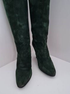 Pancaldi/Walter Steiger dark green slouch boot, high heels, in very good vintage condition  Soft suede, fully leather lined. Soles and heels have been renewed, by a good shoe maker.  European size 39 Green Formal Boots For Fall, Green Pointed Toe Heeled Boots For Winter, Green Suede Boots With Pointed Toe, Boot High Heels, Comme Des Garcons Vintage, Walter Steiger, Shoe Maker, Slouch Boots, Aprons Vintage