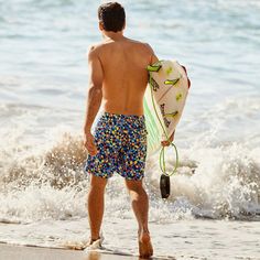 La Palma Eco-Beachwear offers everything needed for a permanent-beachlife mindset. Lead the way to a sustainable paradise by the sea on these vibrant board shorts crafted from plastic bottles, lightweight and ultra-soft polyester with a classic fit. Eco-Friendly: with 1 la Palma Boardshort you are recycling 10 plastic bottles (500 cc.) Ultra-Soft Fabric: designed with both comfort and durability in mind Quick Dry fabric: it enhances breathability to keep you comfortable all day everywhere Fixed waist with surf-tie closure. depending upon the comfort level that you require. Back flap pocket, perfect for your essential items Composition: 100% recycled polyester Machine-washable, hang drying Imported and handcrafted with care Available in 4 sizes. They run small, so when in doubt... Size it u Bermuda Swim Trunks With Built-in Shorts For Vacation, Beachy Swim Trunks With Built-in Shorts For Pool, Multicolor Swimwear With Built-in Shorts For Vacation, Tropical Swim Trunks With Built-in Shorts For Beach Party, Hawaiian Style Swim Trunks With Built-in Shorts For Poolside, Beach Season Swimwear With Built-in Shorts, Beachy Swim Trunks With Built-in Shorts, Beachwear Swimwear With Built-in Shorts, Surfing Swim Trunks With Built-in Shorts