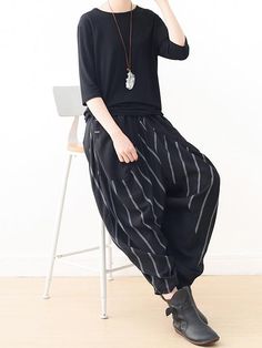 Sku CY-!23054 Material Cotton-blend , Linen Style Loose , Harem pants Feature Striped , Split-joint Occasion Casual , Vacation Seasons Spring , Summer , Autumn , Winter Type Casual Pants Bottoms Color BLACK Size S,M,L,XL Size chart: Please consult the size chart we provide for this item's measurements to help you decide which size to buy. Please note: There may be 1-3cm differ due to manual measurement. CMINCH Cm Leg Opening Length Waist(relaxed) S 36 90 68 M 38 91 72 L 40 92 76 XL 42 93 80 Casual Black Cotton Harem Pants, Black Cotton Harem Pants For Spring, Baggy Black Harem Pants For Summer, Black Trousers For Spring, Black Straight Leg Casual Harem Pants, Spring Black Straight Leg Harem Pants, Casual Black Straight Leg Harem Pants, Black Cotton Harem Pants For Fall, Black Baggy Casual Harem Pants