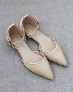 CHAMPAGNE Satin Pointy Toe Flats with Ankle Strap Elegant Flat Shoes, Blue Satin Shoes, Champagne Wedding Shoes, Elegant Shoes Flat, Quinceanera Shoes, Shoes For Brides, Champagne Shoes