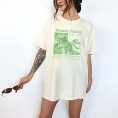 Monstera Deliciosa Shirt Aesthetic Plant Shirt 2000s - Etsy Boho Bachelorette, 2000s Clothing, Preppy Wedding, Bachelorette Shirt, Comfort Colors Tshirt, Nature Shirts, Bridal Party Shirts, Personalized Bride, Monstera Deliciosa