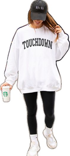 White Oversized Sweatshirt With School Spirit, White Oversized Sweatshirt For Sports Season, Oversized White Sweatshirt For Campus, White Oversized Sweats With Letter Print, Oversized White Letter Print Sweats, White Sweatshirt With Ribbed Cuffs For Campus, White Relaxed Fit Sweatshirt For Campus, Winter Campus White Sweatshirt, White Crew Sweatshirt For Campus