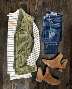 Fall Outfit | green field vest, stripe top, distressed jeans, & booties from @mrscasual on IG Fall Fashion Coats, Mode Jeans, Clothes And Shoes, Plus Size Kleidung, Bra And Panty Sets, Looks Style, Mode Inspiration, Mode Style