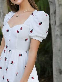 Cotton Frocks For Women, Cotton Dresses Summer, Elegant Fashion Outfits, Outfits Simple, Simple Style Outfits, Beautiful Casual Dresses