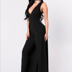 Fashion Nova Jumpsuit Halter Design With Added Train For The Extra Statement Piece. Nwt Elegant Black Jumpsuits And Rompers For Club, Black V-neck Jumpsuit For Club, Elegant Black Jumpsuit For Club, Black V-neck Jumpsuits And Rompers For Club, Elegant V-neck Jumpsuits And Rompers For Club, Jumpsuit With Train, High Neck Jumpsuit, Animal Print Jumpsuit, Fashion Nova Jumpsuit