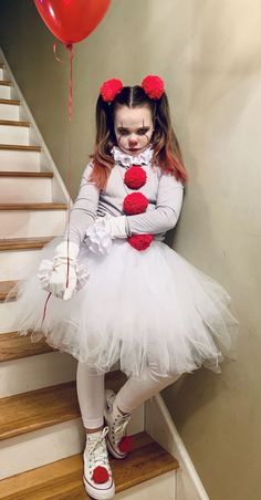 Fashion Costume Halloween, Uhyggelig Halloween, Halloween Infantil, Clown Halloween, Baby Kostüm, Hallowen Costume, Diy Halloween Costumes Easy, Scary Halloween Costumes