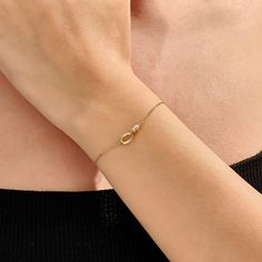 Discover the exquisite Baguette Diamond Solitaire Bracelet, featuring a small genuine gemstone. Crafted in 14k Solid Gold, this cable chain bracelet is a perfect single stone accessory for women. 𝐈𝐭𝐞𝐦 𝐃𝐞𝐭𝐚𝐢𝐥𝐬 * Gold KT: 14KT  * Custom Gold Color: Yellow Gold  * Oval Width 5.50mm x 9.30 mm * Stone Width 3.75mm x 5.65 mm 𝐆𝐞𝐦𝐬𝐭𝐨𝐧𝐞 𝐃𝐞𝐭𝐚𝐢𝐥𝐬 * Diamond Color-Clarity: D-E-F color VVS clarity * Total Ctw: 0.12 Ctw ▶ Want to find out more 𝐛𝐫𝐚𝐜𝐞𝐥𝐞𝐭𝐬? https://etsy.me/3wt3n Solitaire Bracelet, Stone Accessories, Gift Bracelet, Single Stone, Baguette Diamond, Diamond Color, Bracelet For Women, Chain Link Bracelet, Diamond Solitaire