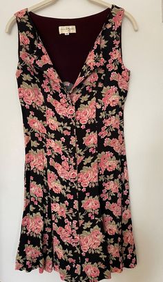 VINTAGE ELIZABETH WAYMAN WOMEN'S PINK/GREEN/BLACK FLORAL SLEEVELESS DRESS SZ 4  | eBay 80s Casual Dress, Fitted Sleeveless Dress With Rose Print, Fitted Sleeveless Rose Print Dresses, Pink Sleeveless Mini Dress With Floral Print, Pink Floral Print Mini Sleeveless Dress, Fitted Sundress With Rose Print, Fitted Floral Sundress With Rose Print, Fitted Rose Print Floral Sundress, Fitted Floral Rose Print Sundress