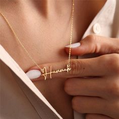 ✨This exquisite necklace is more than just jewelry; it's a reflection of your identity and individuality. Customize it with your name or a loved one's, and watch as it transforms into a cherished keepsake that's close to your heart. Crafted with precision and attention to detail, our Personalized Necklace is made from high-quality materials, ensuring it remains a timeless accessory in your collection. Whether you're treating yourself or searching for the perfect gift, this necklace adds a touch Rose Gold Name Necklace, Name Jewelry Personalized, Custom Necklace Names, Personalized Necklace Names, Name Locket, Necklace Name Design, Custom Jewelry Necklaces, Customized Name Necklace, Name Chain