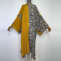 Oversized Long Sleeve Party Outerwear, White Fall Party Cardigan, One Size Patchwork Long Sleeve Cardigan, Spring Open Front Patchwork Cardigan, Chic Yellow Winter Cardigan, Yellow Fall Party Outerwear, Avant Guard, Gilet Kimono, Zebra Party