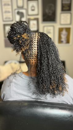 Instagram Braidlocs Journey, Retwist Dreads, Small Locks, Micro Locks, Tiny Braids, Braid Locs, Micro Braids Hairstyles, Sister Locks, Hair Locs