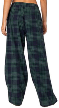 Relaxed Fit Plaid Pants With Elastic Waistband, Casual Plaid Wide-leg Pants, Casual Wide-leg Plaid Pants, Plaid Bottoms With Pockets For Loungewear, Casual Plaid Wide-leg Bottoms, Casual Plaid Cotton Pants, Casual Cotton Plaid Pants, Plaid Trousers For Loungewear, Casual Plaid Bottoms With Relaxed Fit