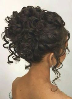 Hairstyles For Short Hair, Curly Hairstyles, Hairstyles For Women, Short Hairstyles, Quince, Curly Hair, Short Hair, Braids, Prom