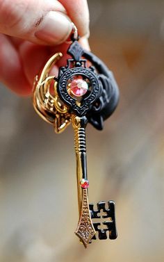 The Afterlife, Key Jewelry, Magical Jewelry, Key To My Heart, Key Necklace, Key Pendant, Fantasy Jewelry, Etsy Account, Cute Jewelry