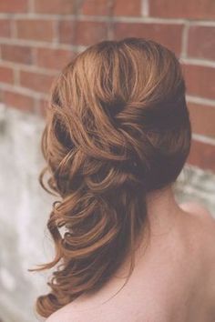 Peinado de lado descontracturado Romantic Updos, Bride Hairstyles For Long Hair, Prom Trends, Prom 2015, Wedding Hairstyles Medium Length, Side Swept, Natural Wedding, Side Braid, Fancy Hairstyles