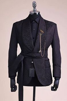 Black Fitted Tuxedo For Ceremony, Black Fitted Suit For Ceremonies, Prom Suit And Dress, Purple Prom Suit, Blue Prom Suit, Best Wedding Suits For Men, Best Wedding Suits, Stylish Mens Suits, Groom Suits