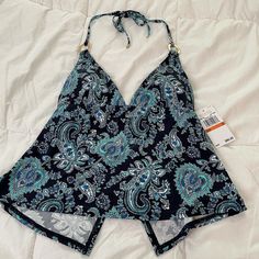 New Michael Kors Bikini! Y2k Latina, Beachy Fashion, Beachy Style, Dream Clothes, Fancy Dresses, Style Ideas, Womens Swim, Black Blue, Blue Black