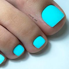 73 Toe Nail Colors To Try This Year Best Beach Nail Colors, Bright Toe Nails, Pedicure Azul, Trending Pedicure, Pretty Toenails, Beach Toe Nails, Toe Art Designs, Toe Colors