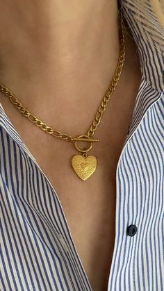 Toggle Clasp Necklace, Heart Charm Figaro Chain, Gold Toggle Choker Necklace, Stacking Necklace, Heart Pendant, Christmas Gift For Her Heart Toggle Necklace, Necklace Stacking, Stacking Necklace, Toggle Clasp Necklace, Stacked Necklaces, Toggle Necklace, Clasp Necklace, Figaro Chains, Christmas Gift For Her