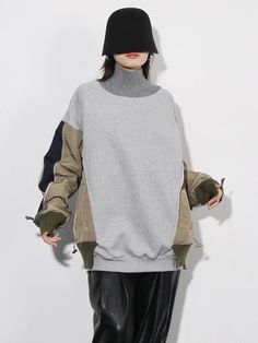 SIZE Bust:128cm Waist:122cm Length:78cm Shoulder:66cm Sleeve lengt:56cm Note: 1 inch = 2.54 cm, 1 cm = 0.39 inch note: measurement by hands allow 2-3cm errors which is normal Gray Long Sleeve Sweatshirt For Winter, Gray Long Sleeve Winter Sweatshirt, Gray Winter Streetwear Tops, Gray Turtleneck Top For Winter, Casual Gray Turtleneck Outerwear, Gray Patchwork Sweater For Winter, Oversized Gray Sweatshirt For Winter, Heather Grey Long Sleeve Sweatshirt, Gray Sweatshirt For Fall Layering