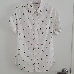 Men's Shirt White Button-up Camp Shirt, White Casual Button-up Camp Shirt, White Button-up Casual Camp Shirt, Casual White Cotton Short Sleeve Shirt, Casual White Cotton Camp Shirt, Mens Shirt Color, Ice Cream Shirt, Aeropostale Shirts, Black Flannel