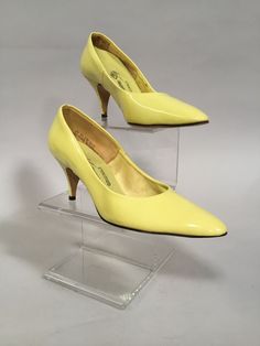 These yellow patent leather pumps are in perfect condition. Vintage 1960's Dream Step Originals. These are a perfect compliment to your vintage wardrobe. They pair well with your modern stylish closet as well. Vintage Yellow Pointed Toe Heels, Yellow Patent Leather Heels For Spring, Retro Almond Toe Patent Leather Heels, Yellow Court Shoes For Spring Formal Occasions, Yellow Court Shoes For Spring Formal Events, Yellow Closed Toe Court Shoes For Formal Occasions, Yellow Pointed Toe Court Shoes For Formal Occasions, Yellow Closed Toe Formal Court Shoes, Yellow Almond Toe Court Shoes For Formal Occasions