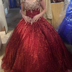 Quince Like Dress For 280 Size Small Quince Colors, Quince, Fancy Dress, Lady In Red, Prom Dresses, Size 2, Prom, Womens Dresses, Red