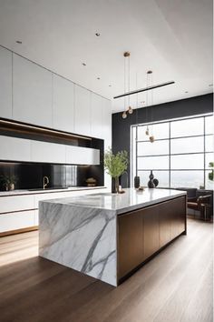 Luxurious kitchen featuring large marble island Marble In Kitchen, Modern Classic Farmhouse, Statement Island, Classic Kitchen Decor, Scandinavian Kitchen Decor, Industrial Decor Kitchen, Eclectic Kitchen Decor, Contemporary Kitchen Decor, Transitional Kitchens