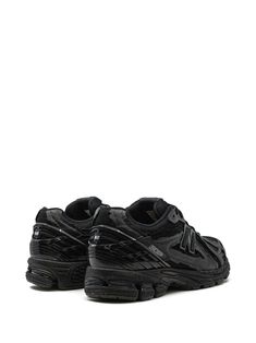 New Balance 1906D low-top Sneakers - Farfetch Air Jordan 4 Black Cat, Black Balenciaga, New Balance Black, Cornrow Hairstyles, Swag Shoes, Balenciaga Triple S, Stylish Outfit, High Quality Shoes, Best Sneakers