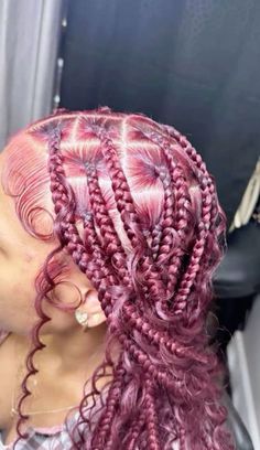 Pretty Braided Hairstyles With Color, Burgundy Braided Hairstyles, Hairstyles Baddie, 70 Hairstyles, Pretty Braids