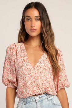 Flirty Florals Pink Floral Print Crinkle Surplice Crop Top Floral Blouse Outfit, Floral Chiffon Top, Floral Chiffon Blouse, Casual Formal Dresses, Romantic Blouses, Summer Closet, Lulu Fashion, Floral Print Chiffon, Surplice Neckline