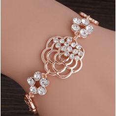 Style: Ornate, Romantic, Gorgeous Materials: Rose Gold Alloy, White Cz Crystals Size: 9" Total, Adjustable Loose Bracelet, Accessory Closet, Gold Bangles Indian, Anklet Designs, Bracelets Design, Gold Chains For Men, Bangles Style, Gold Chain Jewelry, Bangle Bracelets With Charms