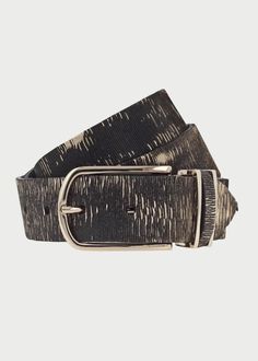 A black leather belt with a textured pattern Gold Belt, Gold Belts, Elevate Your Style, Gold Accents, Statement Pieces, Your Style, Bag Accessories, Gold