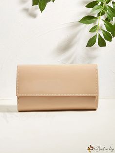 BirdinBag - Chic Flap Chain Faux Patent Leather Square Bag with Minimalist Design Elegant Solid Color Clutch For Daily Use, Elegant Faux Leather Clutch For Daily Use, Elegant Clutch For Everyday Use, Elegant Everyday Clutch, Bag Bag, Square Bag, Chain Styles, Apricot, Minimalist Design