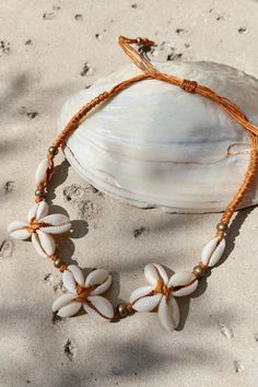 Bohemian Cowrie Shell Choker, Flower Cowrie Seashell Choker Beach Necklace Choker Hippie Cowrie Choker Summer Beach Jewelry Gift for Friend - Etsy Adjustable Shell Necklace For Summer Festivals, Bohemian Jewelry For Beach Vacation, Bohemian Beach Jewelry For Vacation, Summer Festival Shell Strand Necklace, Beachy Shell Necklace For Festival Season, Handmade Coastal Jewelry For Summer, Flower-shaped Summer Vacation Jewelry, Summer Flower Jewelry For Vacation, Handmade Necklaces For Summer Vacation