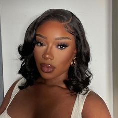 wavy Bob Wig 4x4/13x4 HD Transparent Lace Wigs Brazilian Virgin Human Hair wavy Bob Lace Front Wig For Black Women No Make Up Make Up Look, Natural Glam Makeup, Ideas De Maquillaje Natural, Makeup For Black Skin, Brown Skin Makeup, Wavy Bob, Hair Wigs For Black Women, Smink Inspiration, Glam Makeup Look