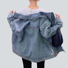 Bring a touch of nostalgia to your wardrobe with our 2023 Spring-Summer Collection's Bleached Roomy Women's Denim Jacket a unique blend of city-trend and Millennium-inspired fashion!Why You'll Fall In LoveMake a statement with this stylish piece of urban. Crafted for the couture fashionista. this jacket boasts an oversized silhouette that ensures maximum comfort and freedom of movement. Its bleached finish and intricate painted prints create a unique texture. while its buttoned closure and suspe Casual Washed Outerwear For Day Out, Oversized Trendy Cotton Denim Jacket, Trendy Light Wash Cotton Outerwear, Trendy Washed Cotton Denim Jacket, Trendy Denim Blue Cotton Jacket, Summer Streetwear Washed Denim Jacket, Trendy Streetwear Denim Jacket With Pockets, Oversized Long Sleeve Trendy Denim Jacket, Summer Washed Denim Jacket For Streetwear