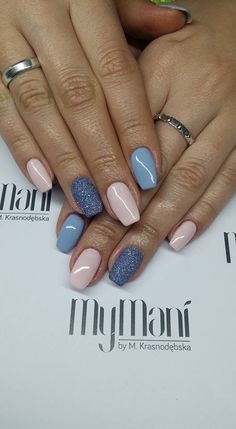 Fun Neutral Summer Nails, Summer Nails 2023 Gel Colors, May Dip Nails, Spring Nails Shellac, Dip Nail Ideas Spring, Gel Nail Color Ideas, Dipped Nails Ideas Spring, Spring Nails Dip, Gel Manicure Colors