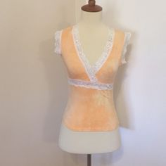 This Is A Brand New Love Tanjane Pajama Top. Subtle Orange Tie Dye With White Lace Trim. Made Of A Soft And Stretchy Material. Measures 15.75 Inches Across The Bust And Is About 18.5 Inches In Length. Made In Southern California. Price Is Firm. Thanks For Looking. Fitted V-neck Summer Sleepwear, Fitted V-neck Top For Relaxation, Feminine Fitted Tops For Loungewear, Fitted Cotton V-neck Sleepwear, White Lace Trim Sleepwear For Relaxation, Fitted Cotton Sleepwear For Relaxation, Fitted Summer Sleepwear For Relaxation, Summer Lace V-neck Sleepwear, Lace V-neck Sleepwear For Summer