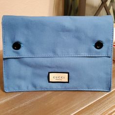 New Never Used Cerulean Blue Gucci Beauty Bag Pouch Clutch Beautiful Blue Color Mix Of Cerulean & Azure * Devil Wears Prada Reference * Vip Promo Gucci Beauty Logo On Front Two Button Closure On Front And Slate Grey Interior With One Pocket Inside. 100% Recycled Cotton Perfect Clutch Bag For Day To Night. Ask Questions If Interested Smoke-Free Home Always Authentic Casual Gucci Shoulder Bag For Travel, Gucci Clutch For Everyday Use, Gucci Travel Clutch Shoulder Bag, Gucci Clutch For Daily Use, Gucci Clutch With Removable Pouch, Gucci Clutch Bag With Removable Pouch, Blue Gucci Shoulder Bag, Blue Gucci Shoulder Bag For Everyday Use, Casual Gucci Travel Bag