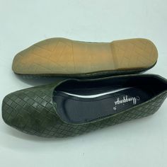 7.5 Woman Flats Green Round Toe Flats With Cushioned Footbed, Casual Green Flats With Textured Sole, Green Closed Toe Synthetic Flats, Green Slip-on Synthetic Flats, Green Synthetic Slip-on Flats, Casual Flats With Medium Width And Square Toe, Green Synthetic Flats, Mary Jane Shoes Black, Prada Loafers