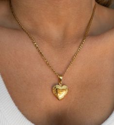 Figaro Gold Chain Heart Locket Necklace Length of Necklace: approx. 18 - 20 inches (adjustable) 18K Gold Plated Stainless Steel Good Quality Gold Necklace, Gold Locket Aesthetic, Gold Necklace Locket, Gold Heart Pendant Necklace, Gold Engraved Heart Necklace, Heart Locket Aesthetic, Heart Necklace Outfit, Unique Gold Necklace Designs, Gold Necklace Aesthetic